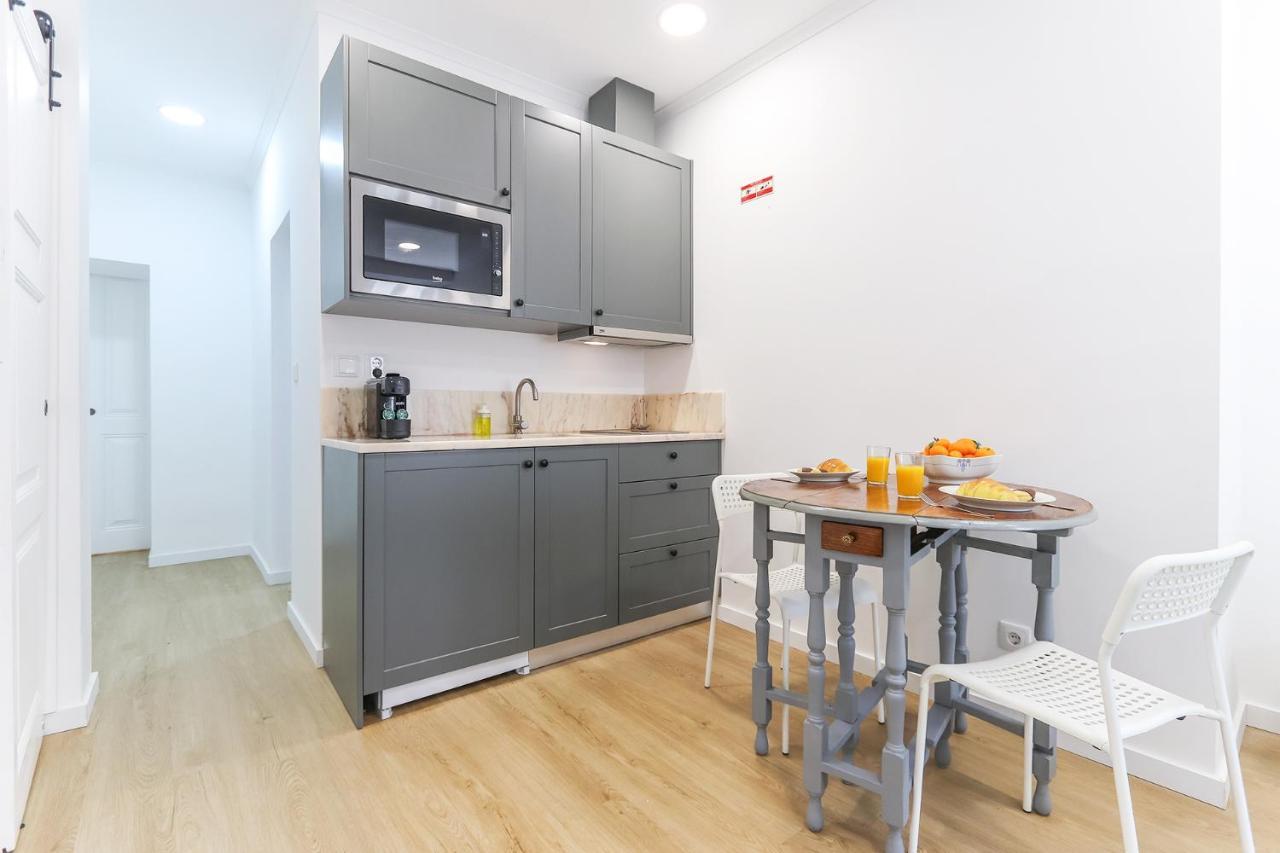 Vita Portucale ! Stylish Apartment Campo Ourique Lisboa Екстериор снимка