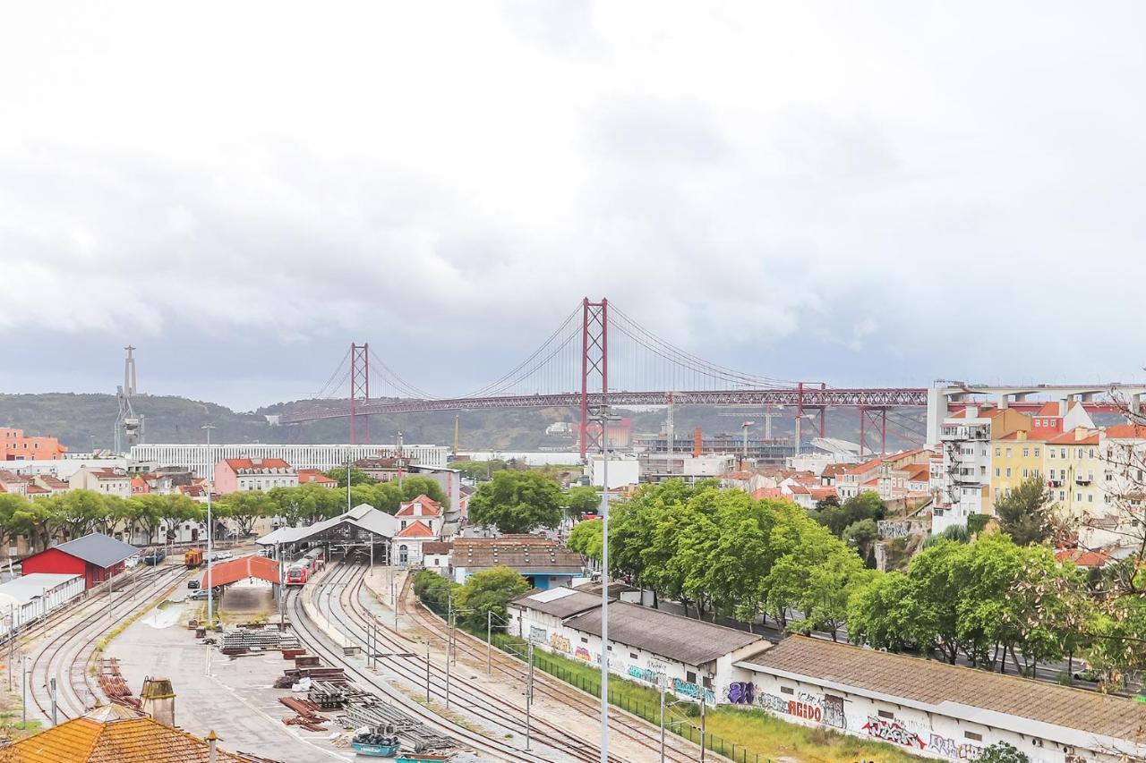 Vita Portucale ! Stylish Apartment Campo Ourique Lisboa Екстериор снимка