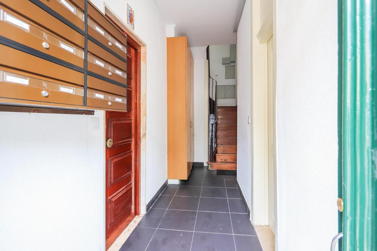 Vita Portucale ! Stylish Apartment Campo Ourique Lisboa Екстериор снимка