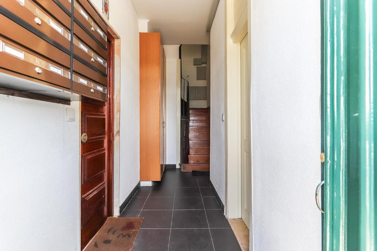 Vita Portucale ! Stylish Apartment Campo Ourique Lisboa Екстериор снимка